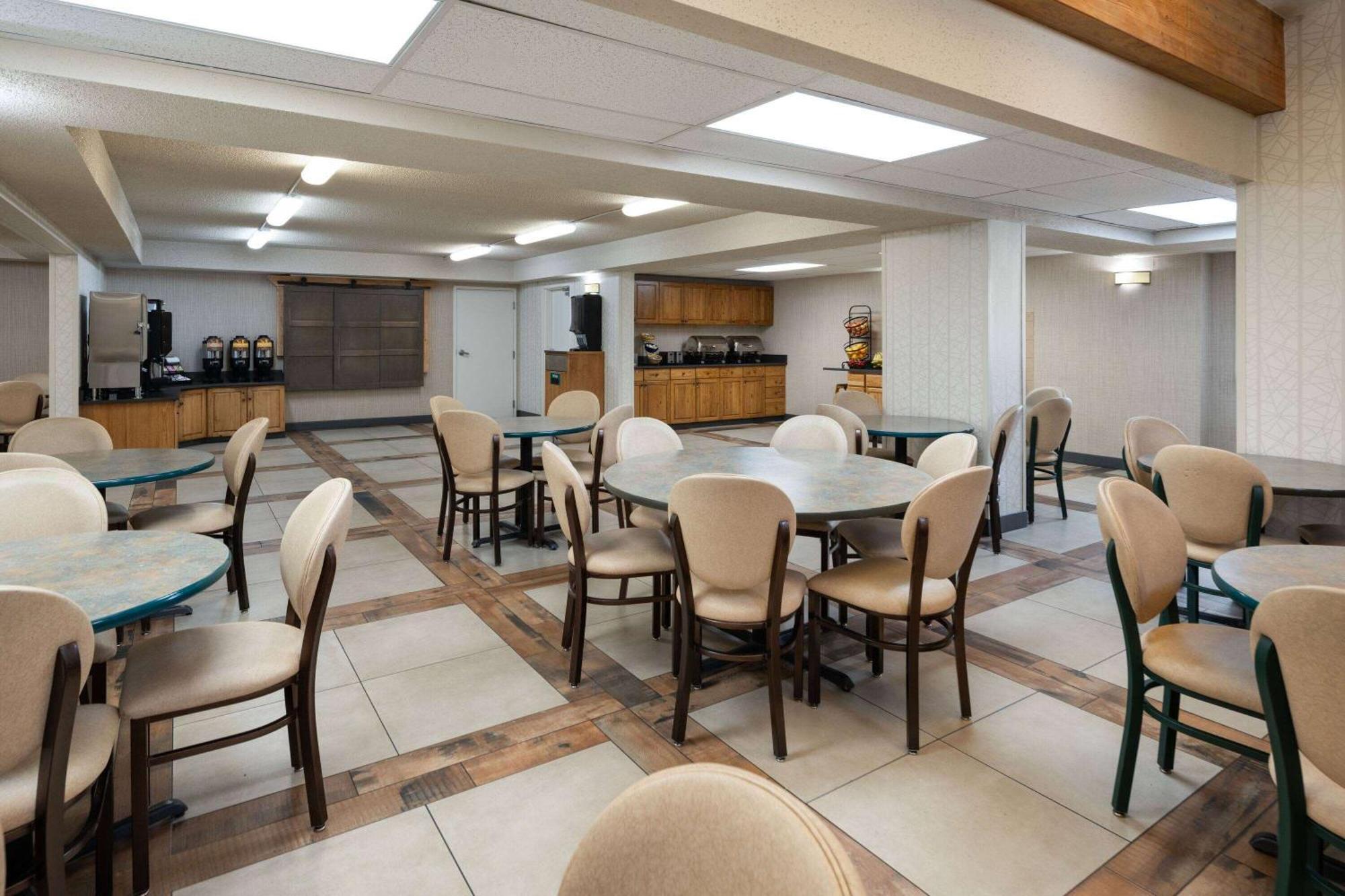 Days Inn & Suites By Wyndham Bozeman Exterior foto